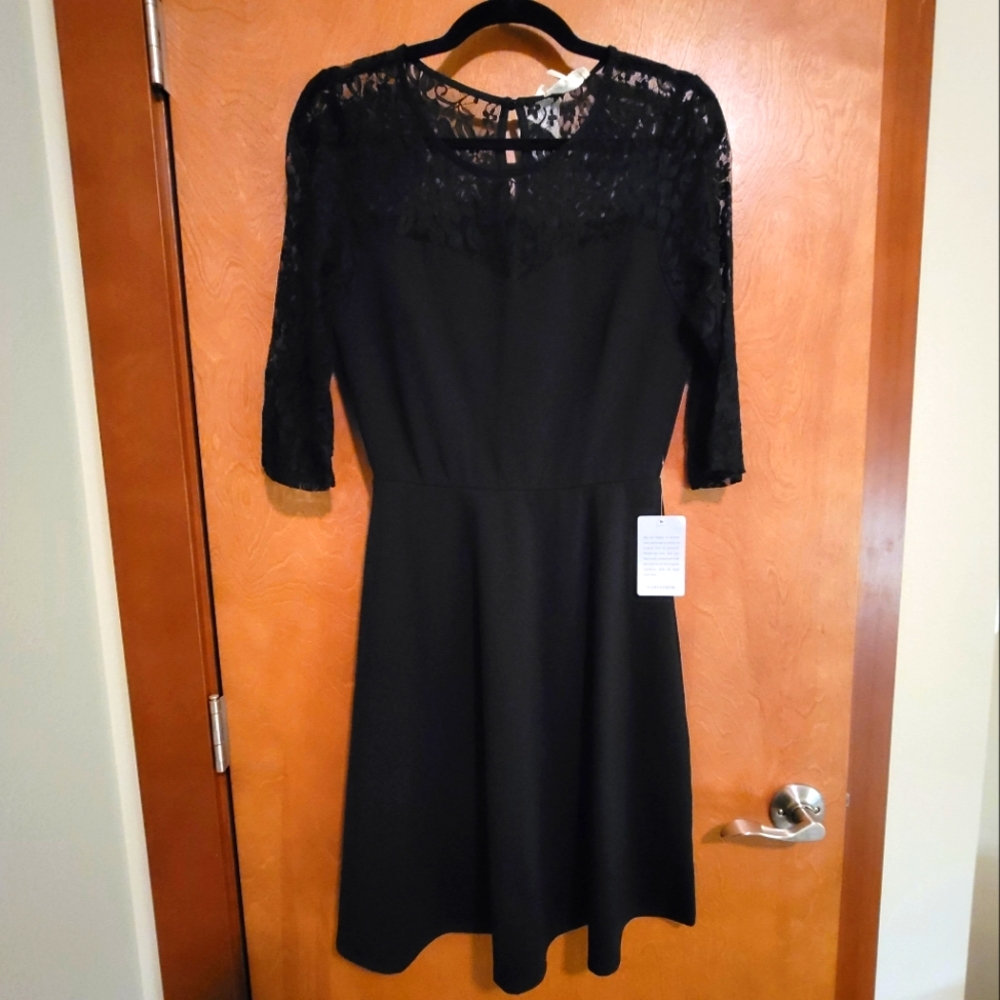 Monteau Black Lace Dress Size Small Petite NWT